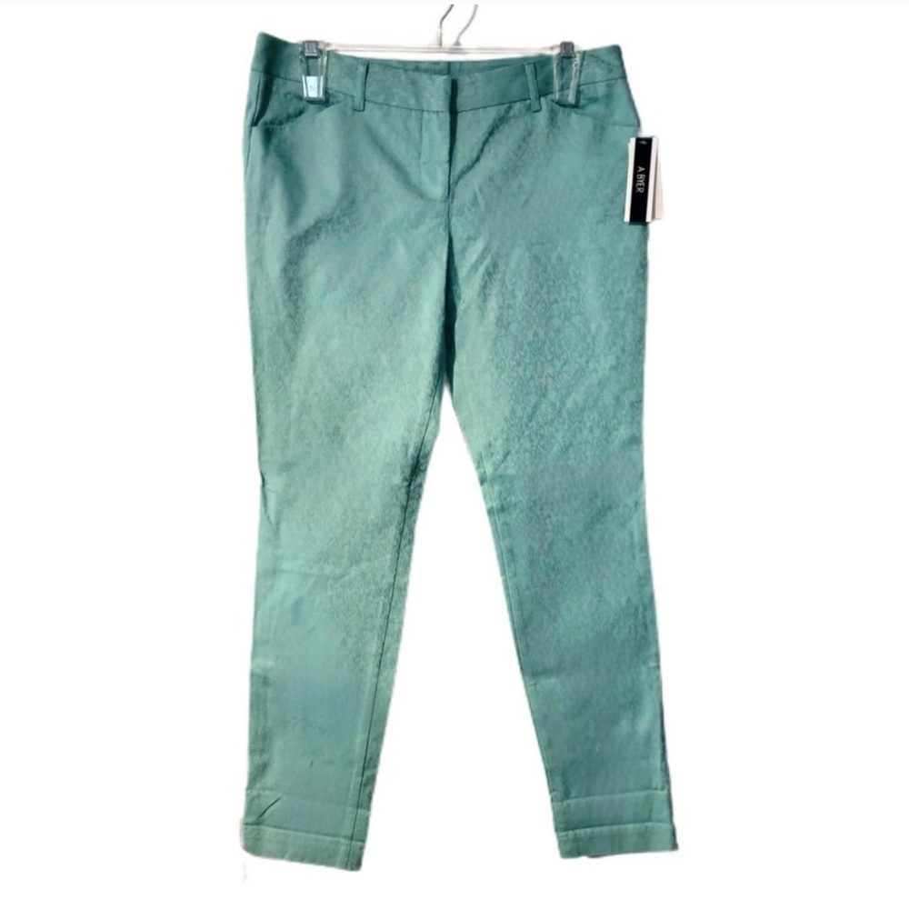 A. Byer Seafoam Jacquard Pants NWT 7